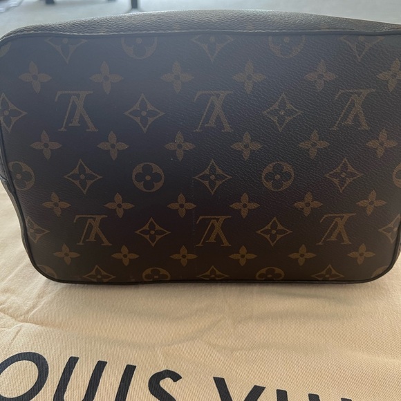 Louis Vuitton Monogram Neonoe MM Black - Picture 10 of 10